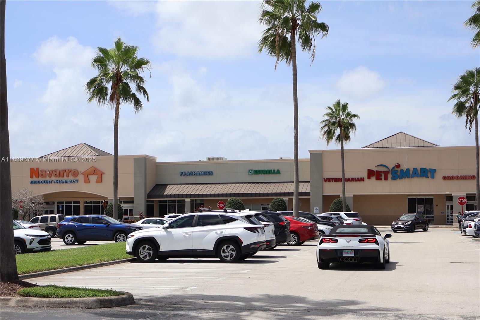 LAKE LAURA CONDO NO 2 - Residential