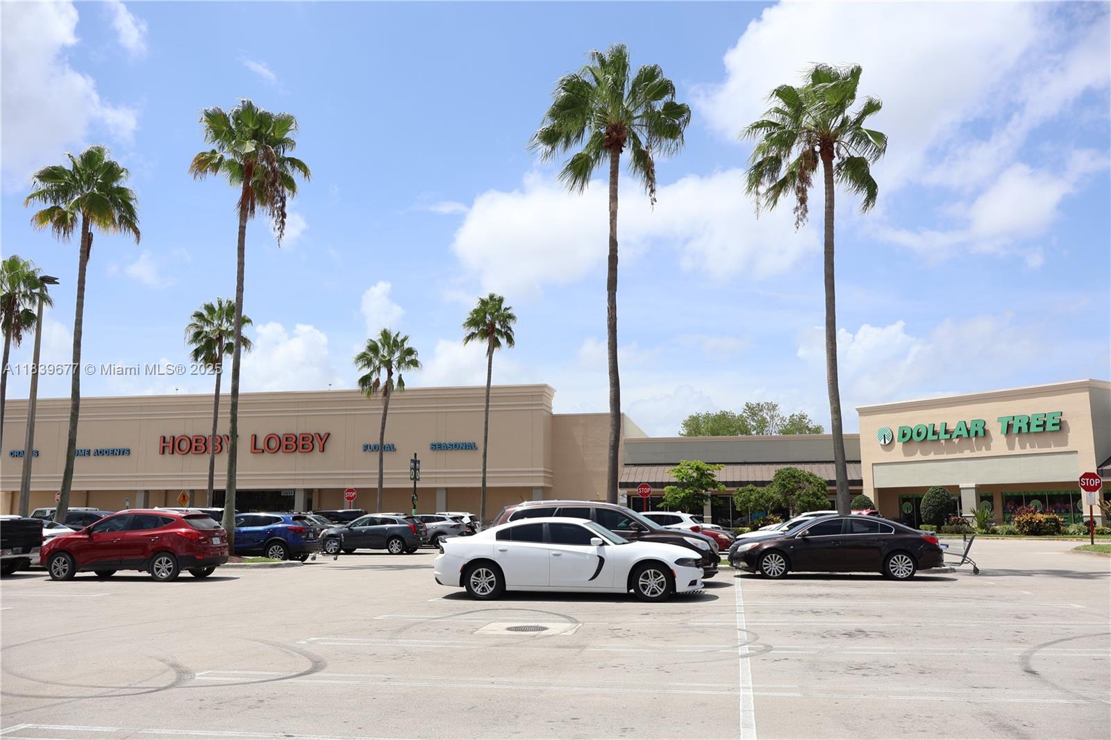 LAKE LAURA CONDO NO 2 - Residential