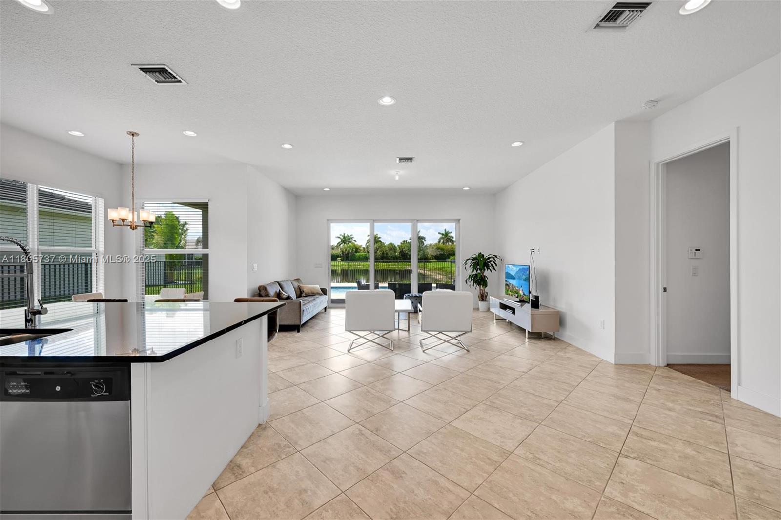 DAKOTA - Residential Lease