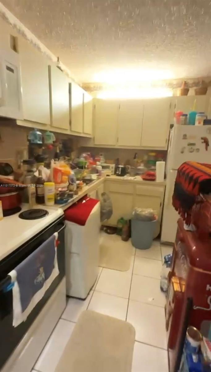 Property for Sale at 8635 Nw 8th St 104, Miami, Broward County, Florida - Bedrooms: 1 
Bathrooms: 2  - $195,000