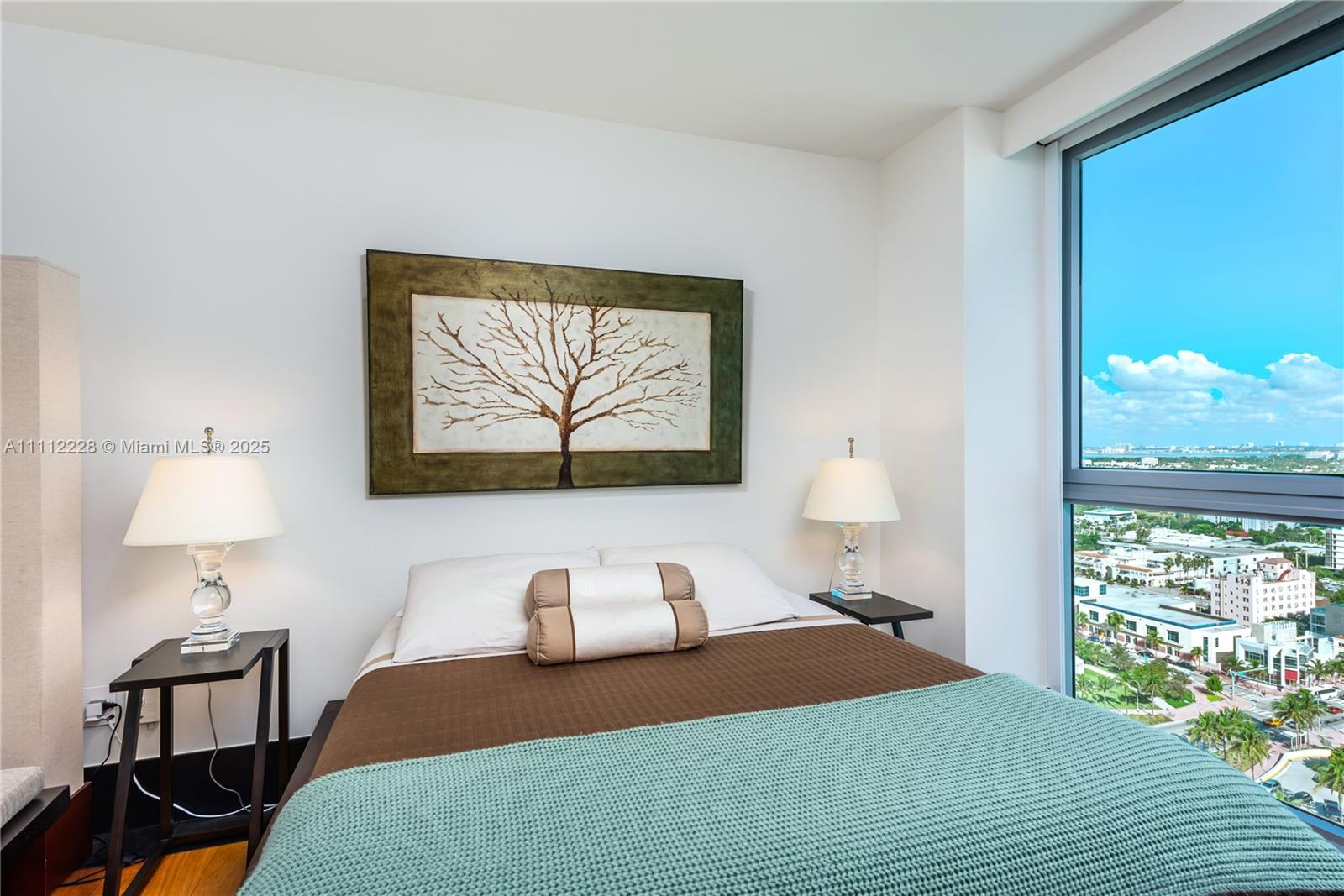 SETAI RESORT & RESIDENCES - Residential Lease