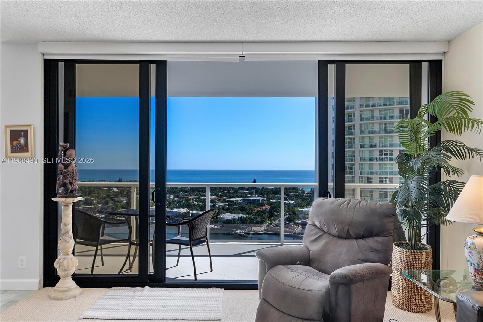 HAMPTONS WEST CONDO - Residential