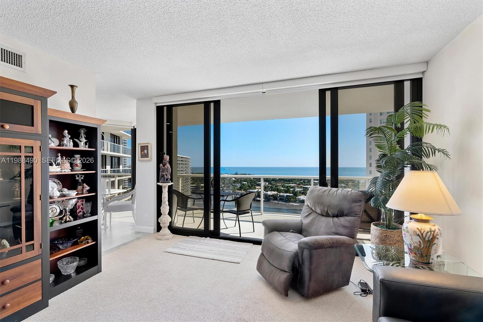 HAMPTONS WEST CONDO - Residential