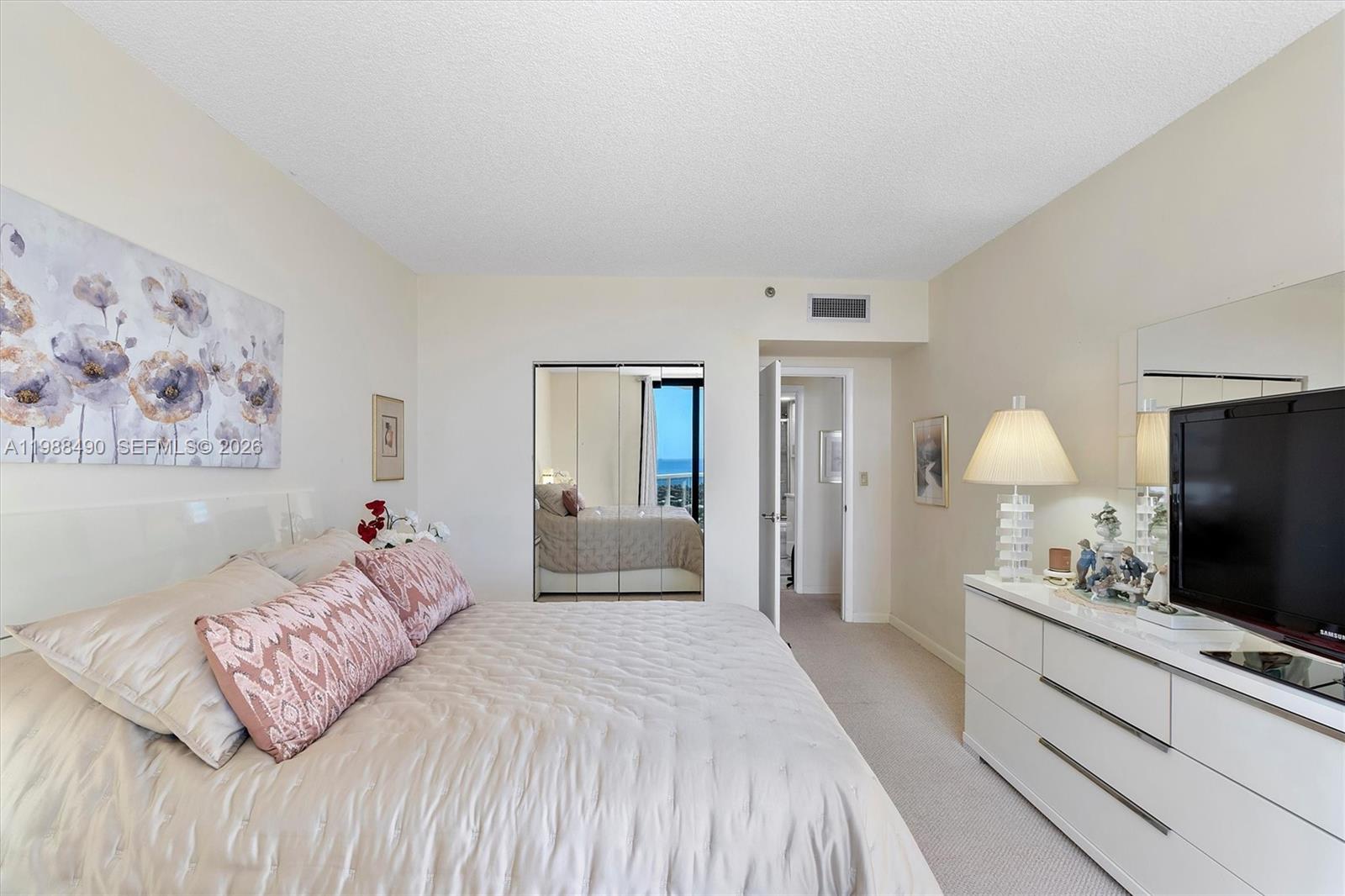 HAMPTONS WEST CONDO - Residential