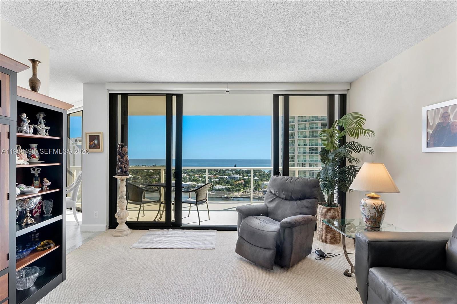 HAMPTONS WEST CONDO - Residential