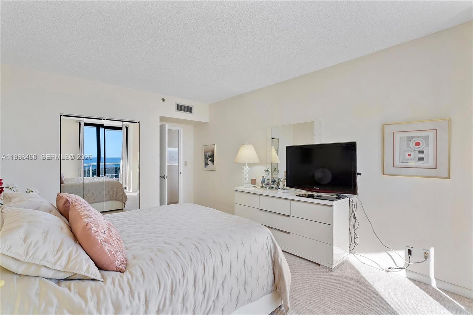 HAMPTONS WEST CONDO - Residential
