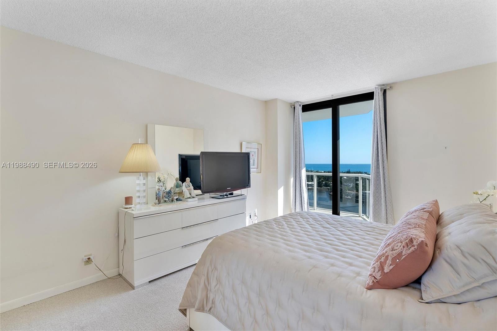 HAMPTONS WEST CONDO - Residential