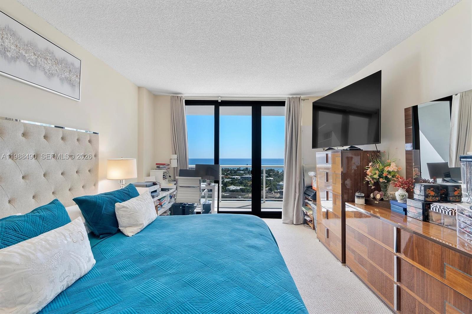 HAMPTONS WEST CONDO - Residential