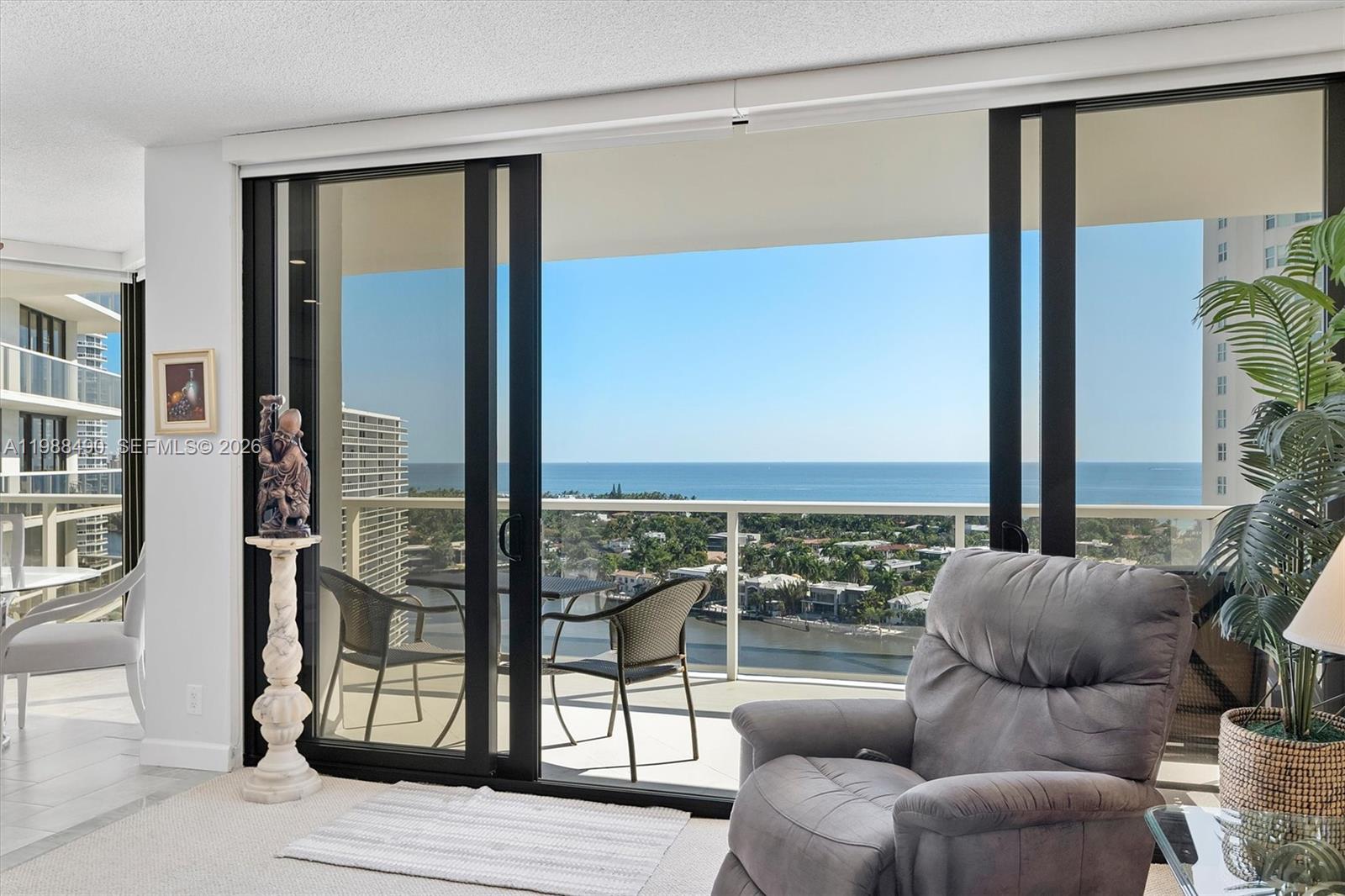 HAMPTONS WEST CONDO - Residential