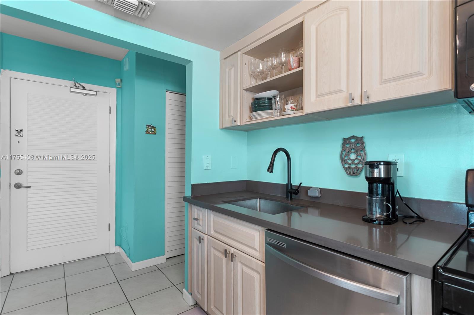 THE HABANA CONDO - Residential