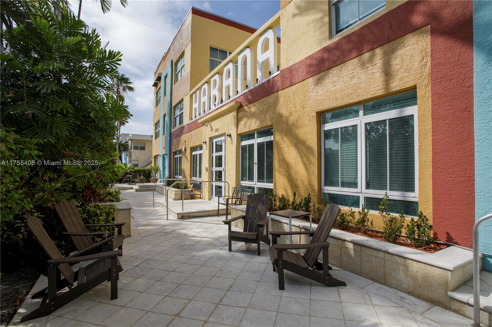 THE HABANA CONDO - Residential