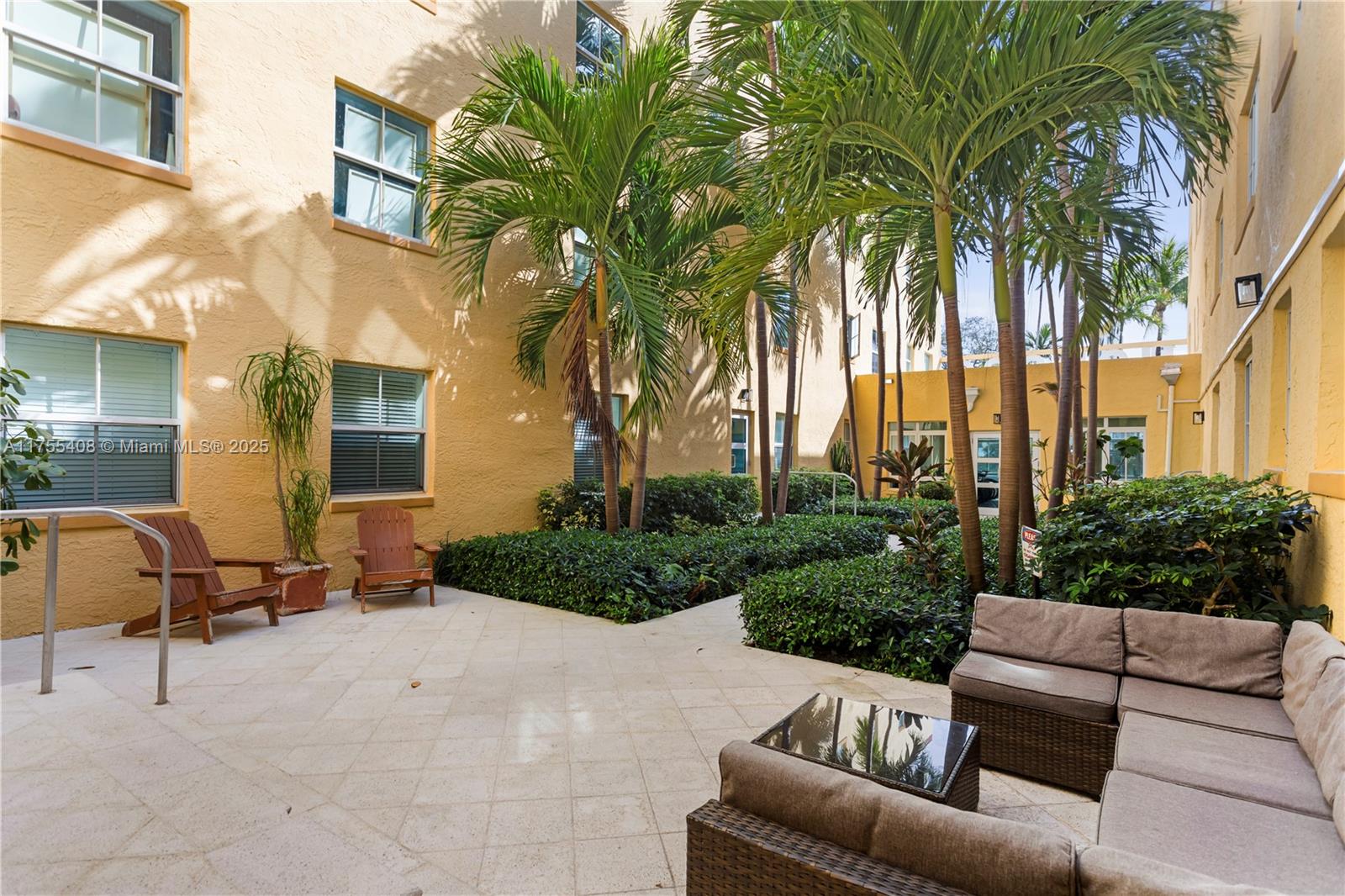 THE HABANA CONDO - Residential