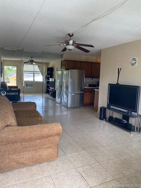 CANAL GROVES CONDO - Residential Lease