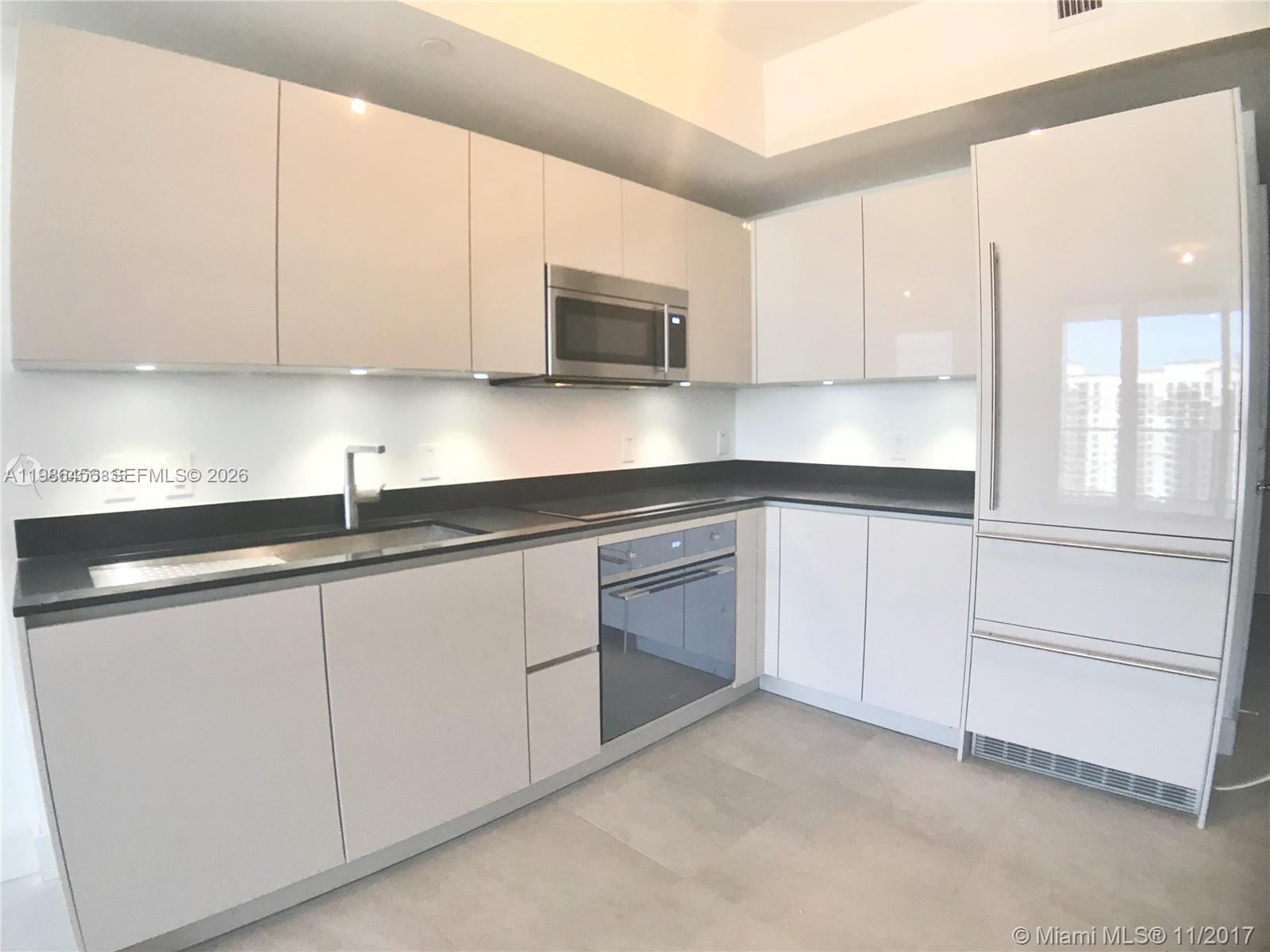 1010 BRICKELL CONDO - Residential Lease