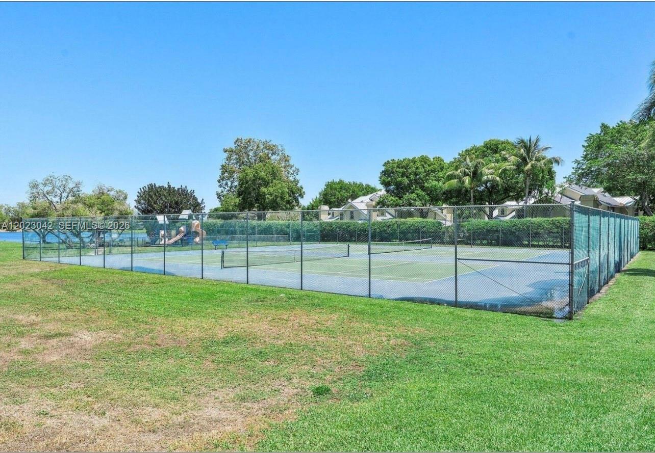 MEADOWS 300 1 - Residential