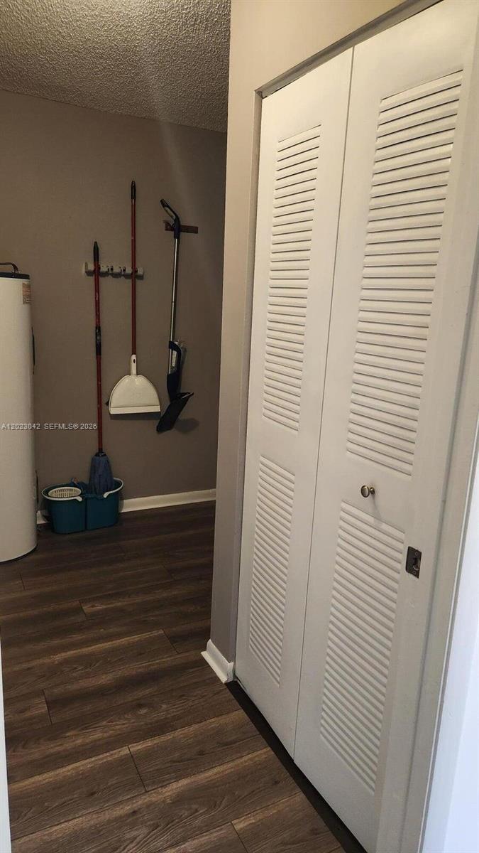 MEADOWS 300 1 - Residential