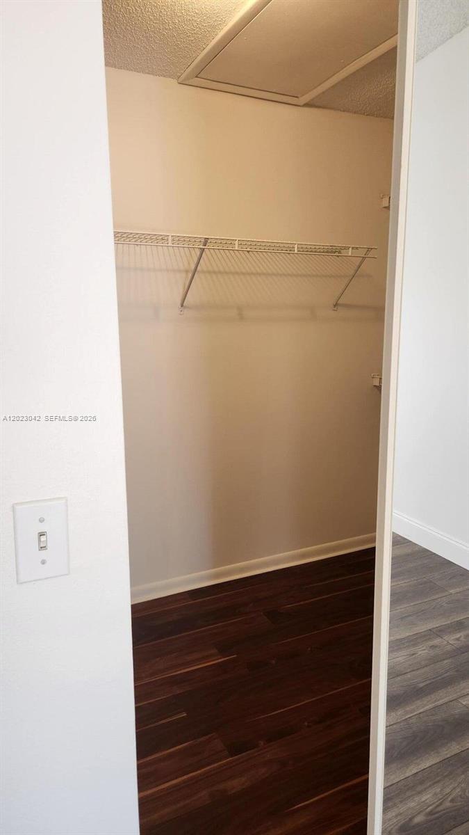 MEADOWS 300 1 - Residential