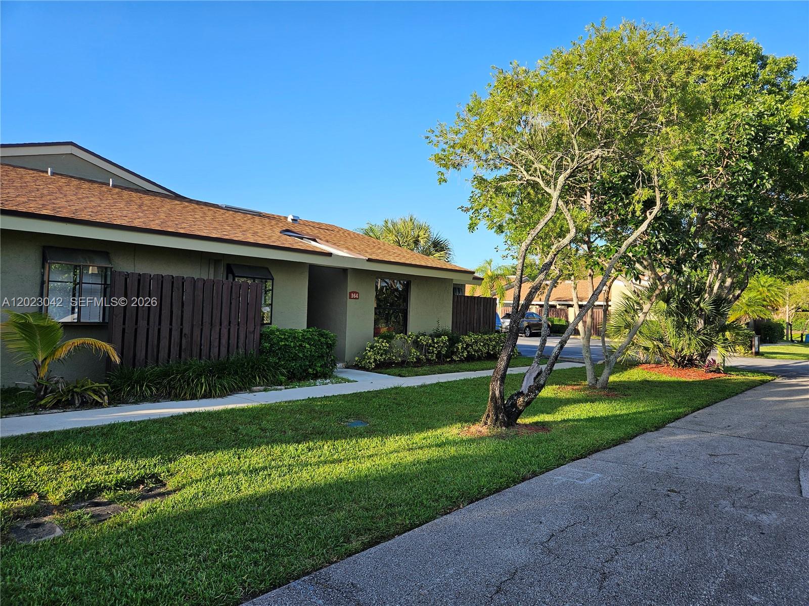 MEADOWS 300 1 - Residential