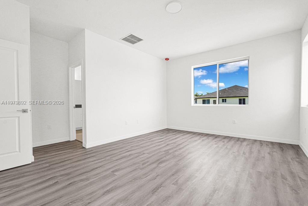 CHLOE ESTATES - Residential