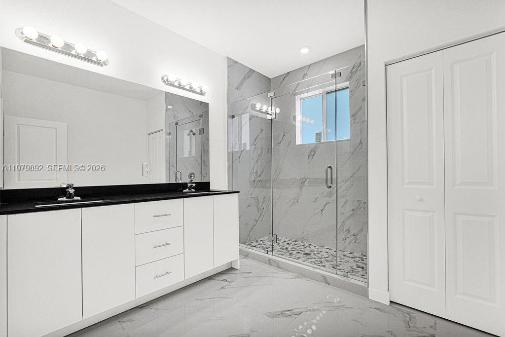 CHLOE ESTATES - Residential