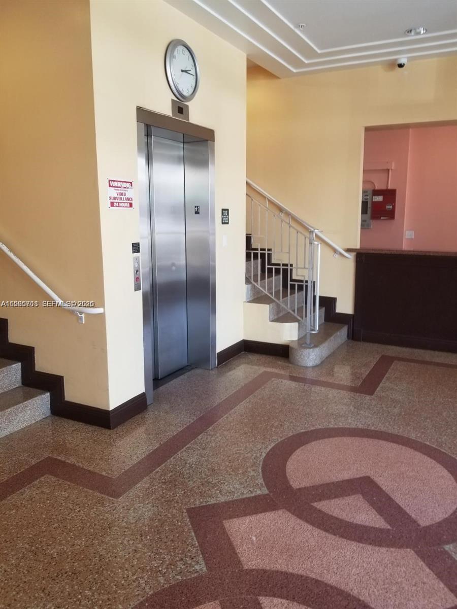 WELWORTH CONDO - Residential