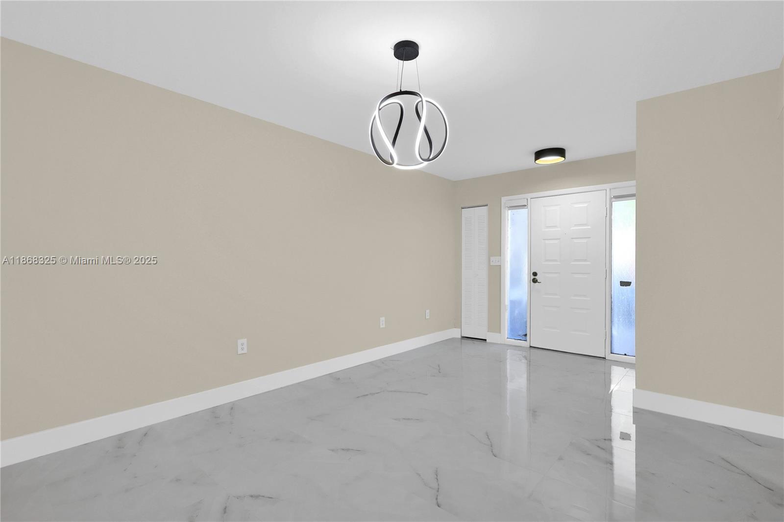 FLAMINGO GARDENS PHASE FO - Residential