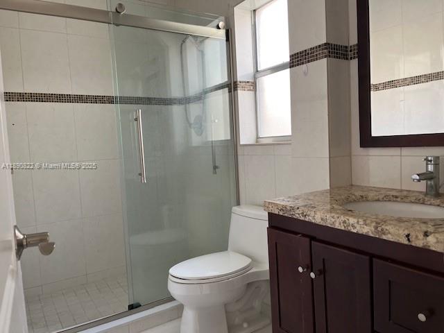 EMBARCADERO CONDO - Residential Lease
