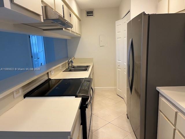 EMBARCADERO CONDO - Residential Lease