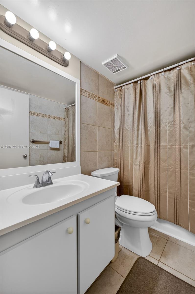 SOUTHVIEW AT AVENTURA CON - Residential