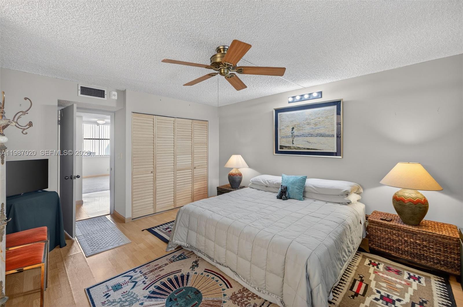 SOUTHVIEW AT AVENTURA CON - Residential