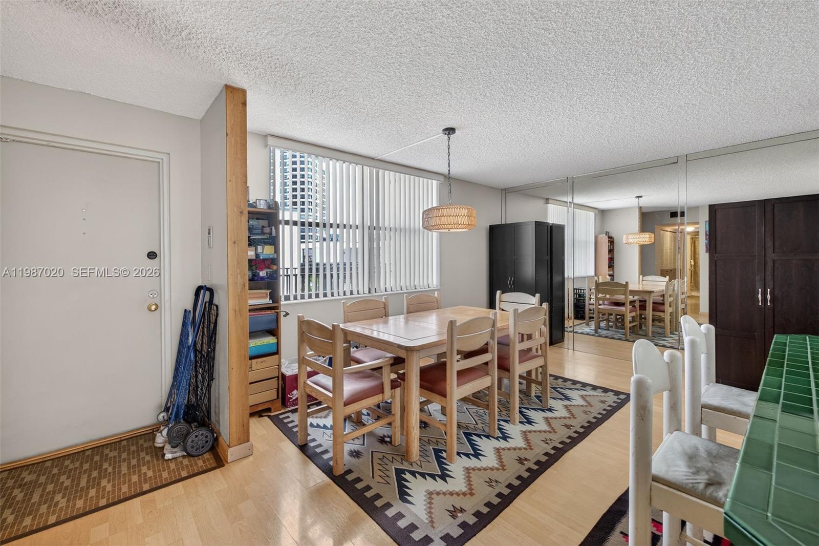 SOUTHVIEW AT AVENTURA CON - Residential