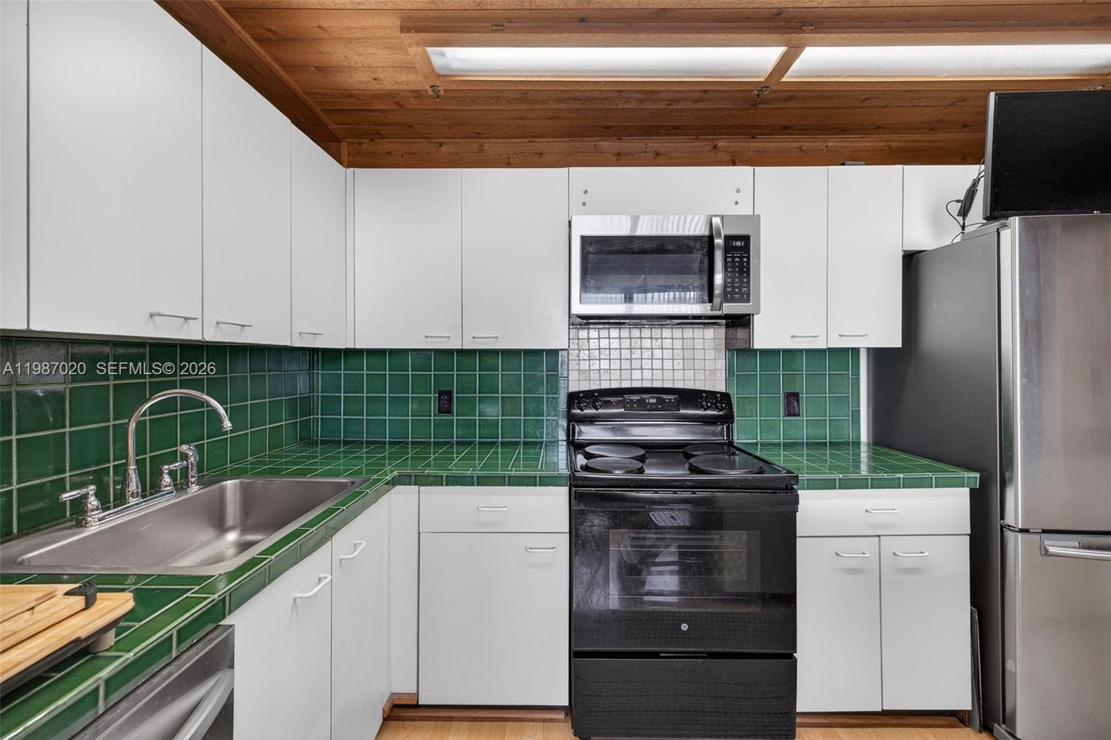 SOUTHVIEW AT AVENTURA CON - Residential