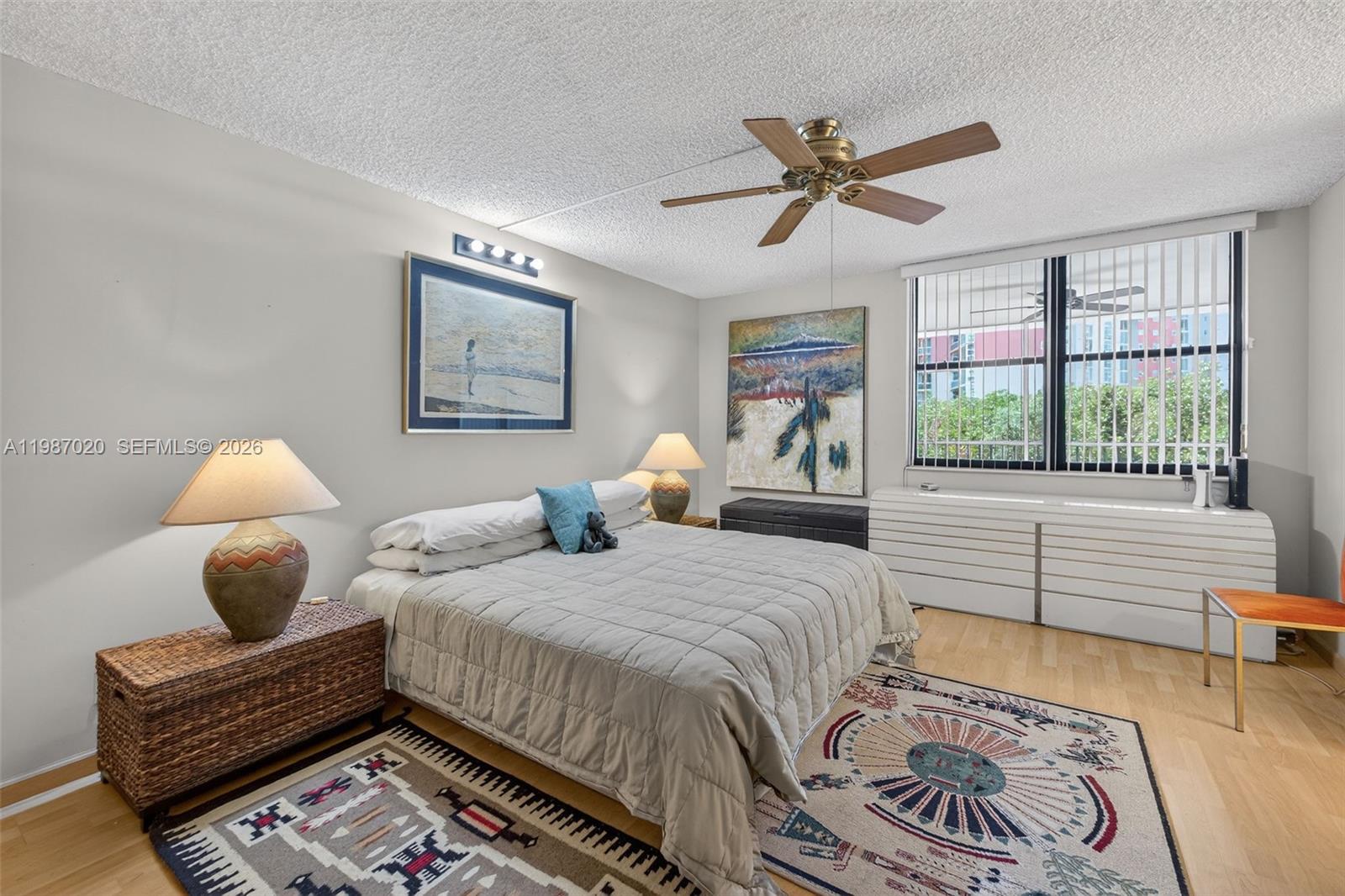 SOUTHVIEW AT AVENTURA CON - Residential