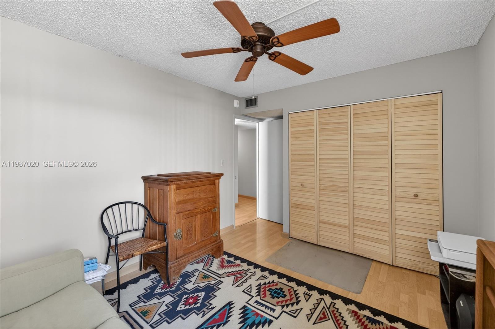 SOUTHVIEW AT AVENTURA CON - Residential