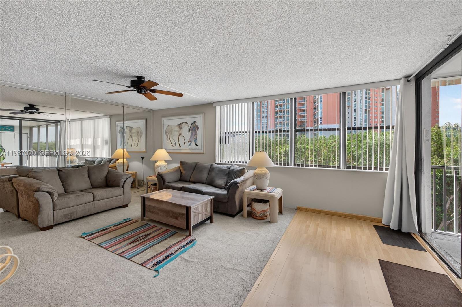 SOUTHVIEW AT AVENTURA CON - Residential