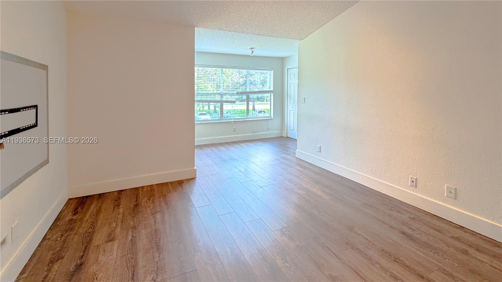 ISLES AT LAGO MAR CONDO - Residential Lease