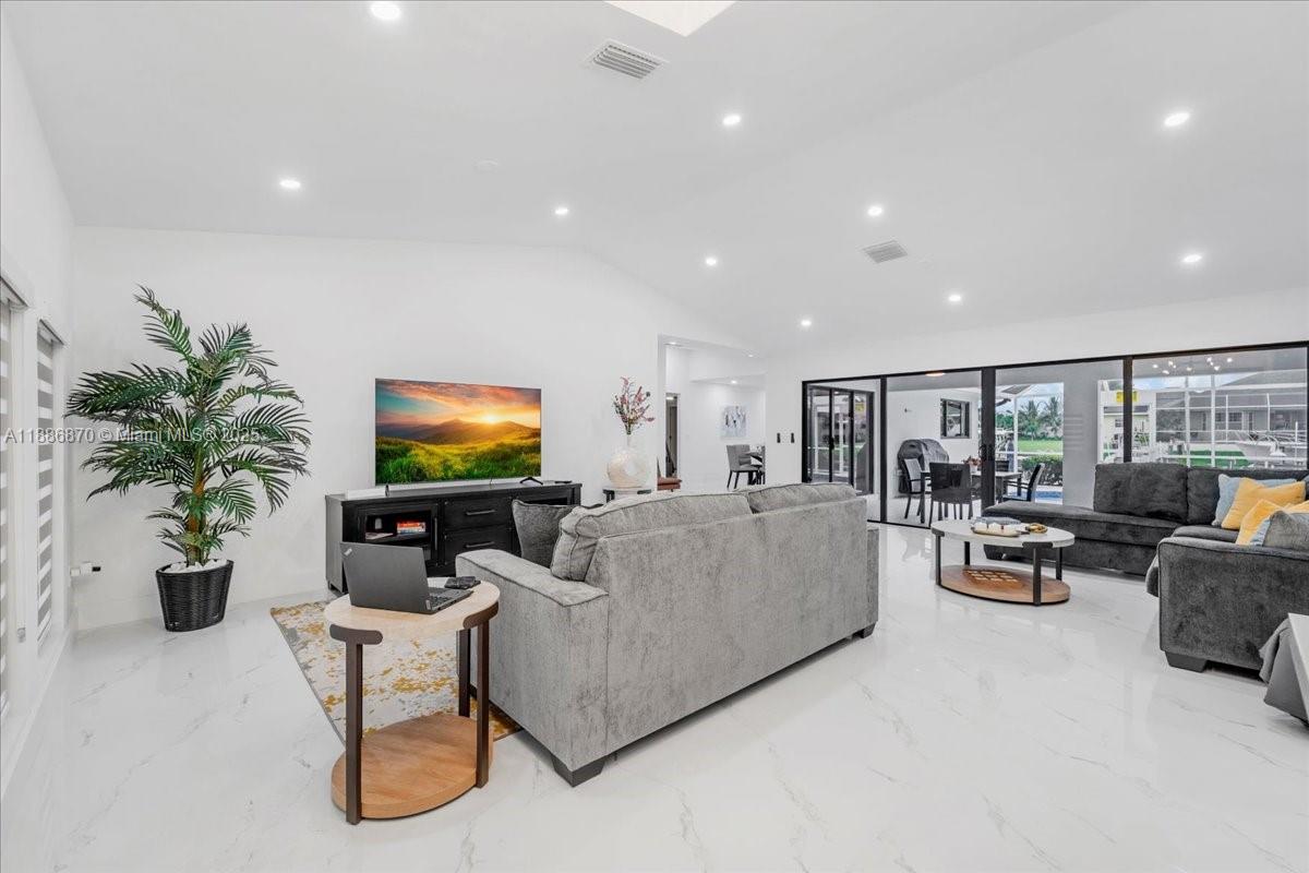 SAVONA - Residential