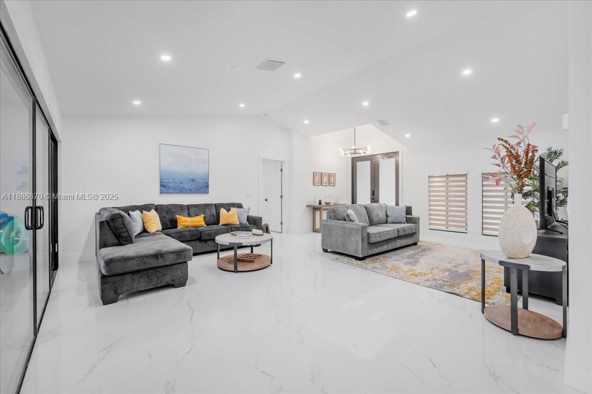 SAVONA - Residential