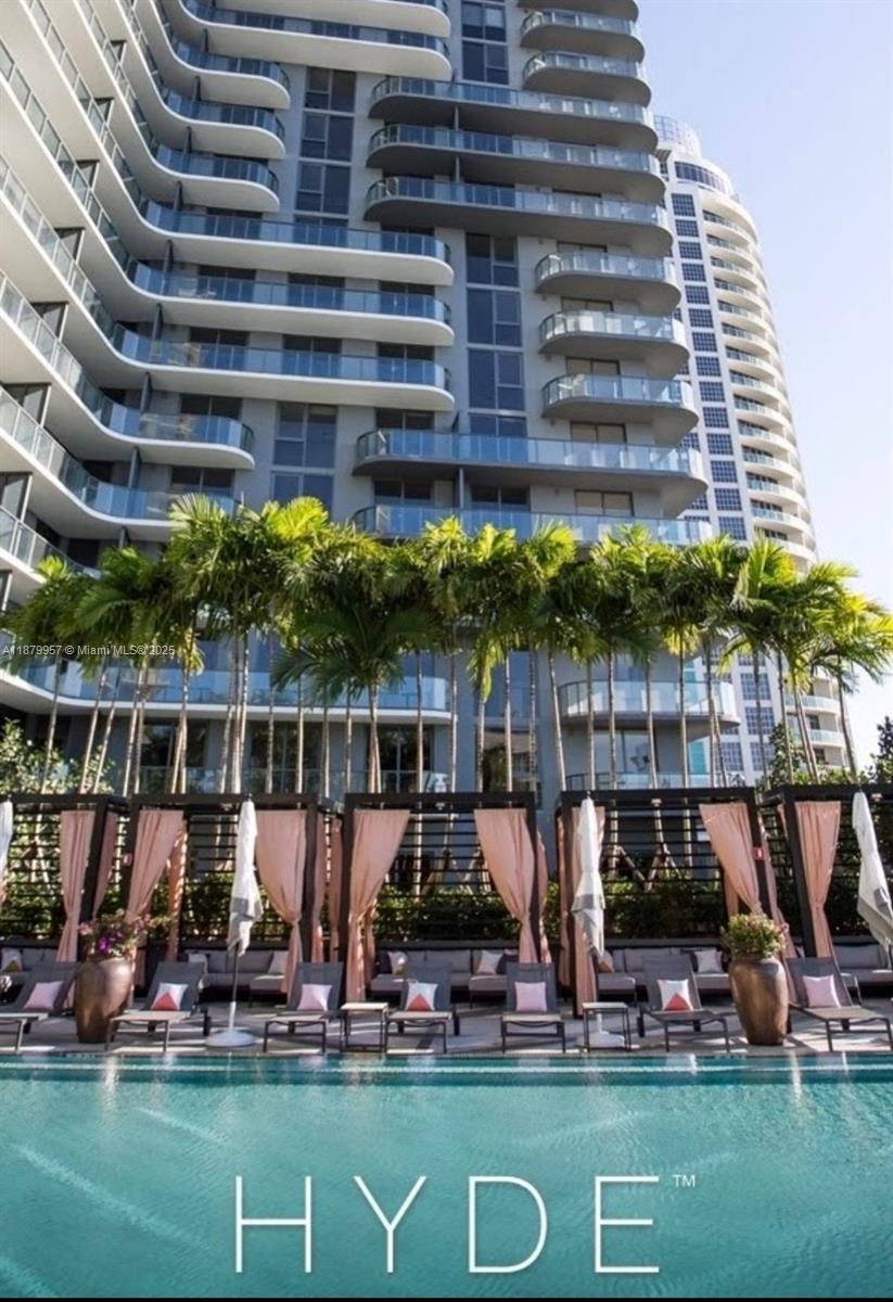 Stunning 2/2 unit at Hyde Midtown (121 NE 34th St #1809, Miami, FL 33137). Unit can be rented short-term for a minimum of 3 months at $5,000/month – ideal for seasonal stays. Annual lease available at $4,500/month. Tenants may request an additional parking space for an extra fee. Excellent building with resort-style amenities: pool, spa, gym, concierge, and prime Midtown location close to shops, dining, Wynwood & Design District. Easy to show!