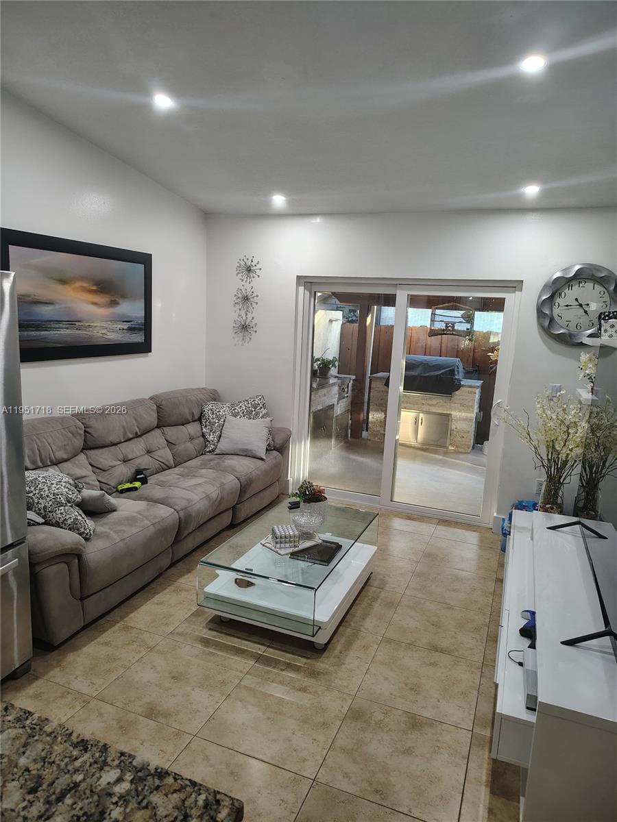 GARDENS OF EL JARDIN SEC - Residential