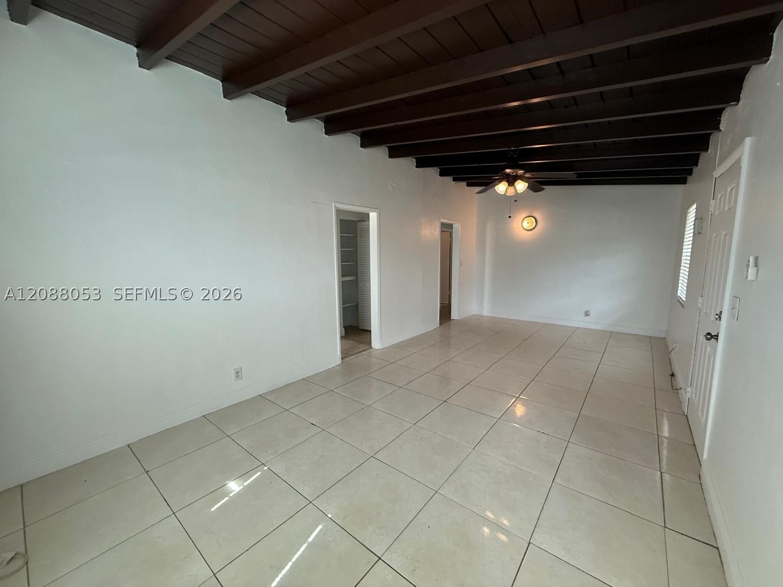 381 NW 16th St 381