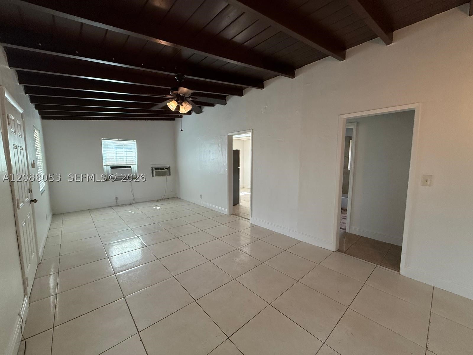 381 NW 16th St 381