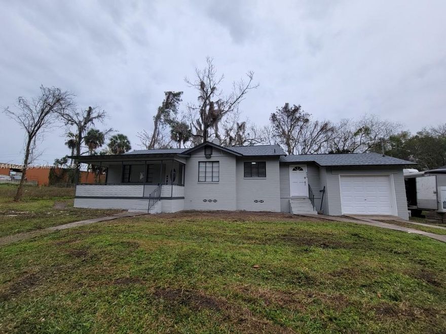 Beautifully remodeled 3 bedroom 2 bath with 1 car garage, new roof 2023 , stainless steal appliances and granite counter tops, new water-heater, new floors, 2018 a/c  and new drywalls, floors, freshly painted interior and exterior.  Minutes away from downtown Ocala, close to Lowes , Mall, Home Depot, Walmart, Starbucks , Postal Office and Restaurants.  Great area to purchase for first time homebuyer and investor! Don't let this beauty pass you by !! Affordable community no HOA!! 2 bonus outside Sheds for workshop storage space.