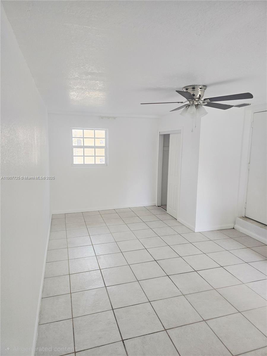 CAPRI VILLAS - Residential Lease