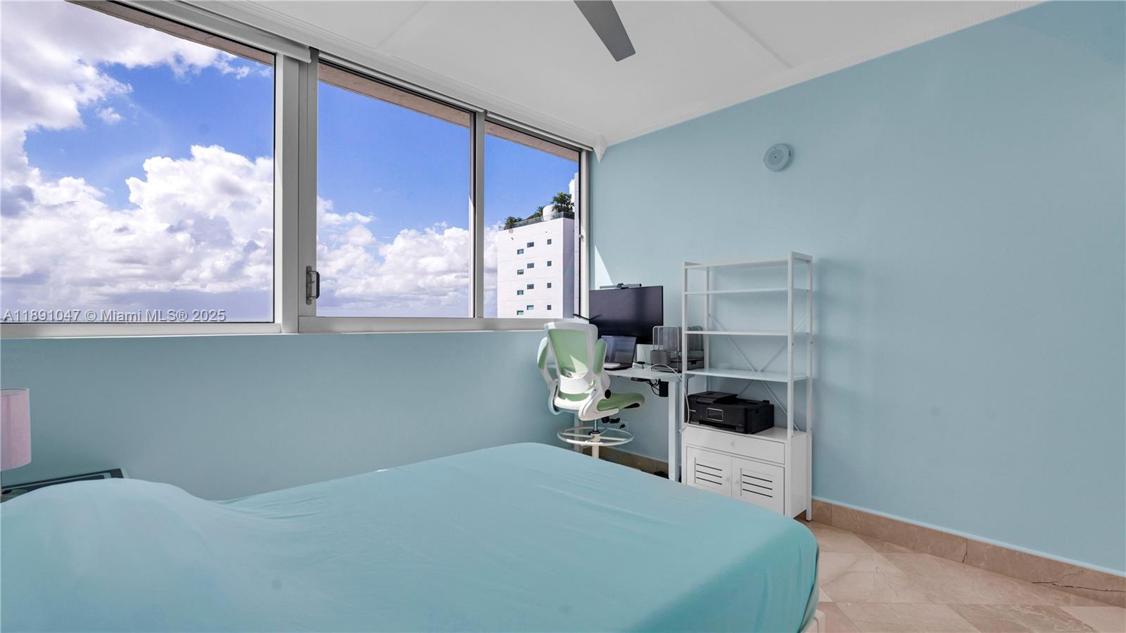 BLUE BAY TOWER CONDO - Residential Lease