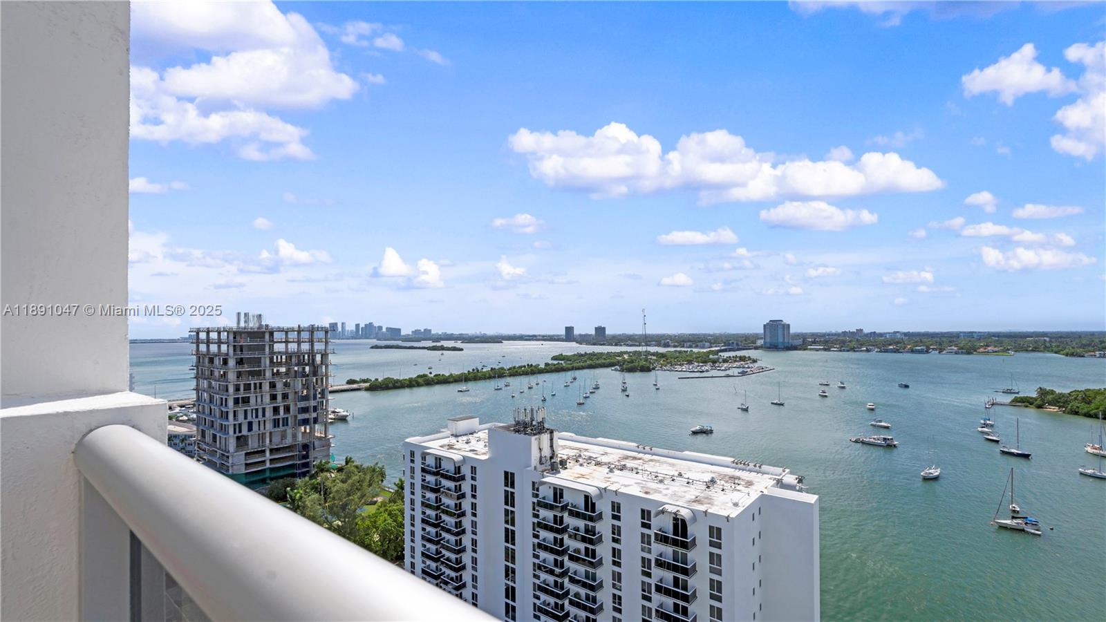 BLUE BAY TOWER CONDO - Residential Lease