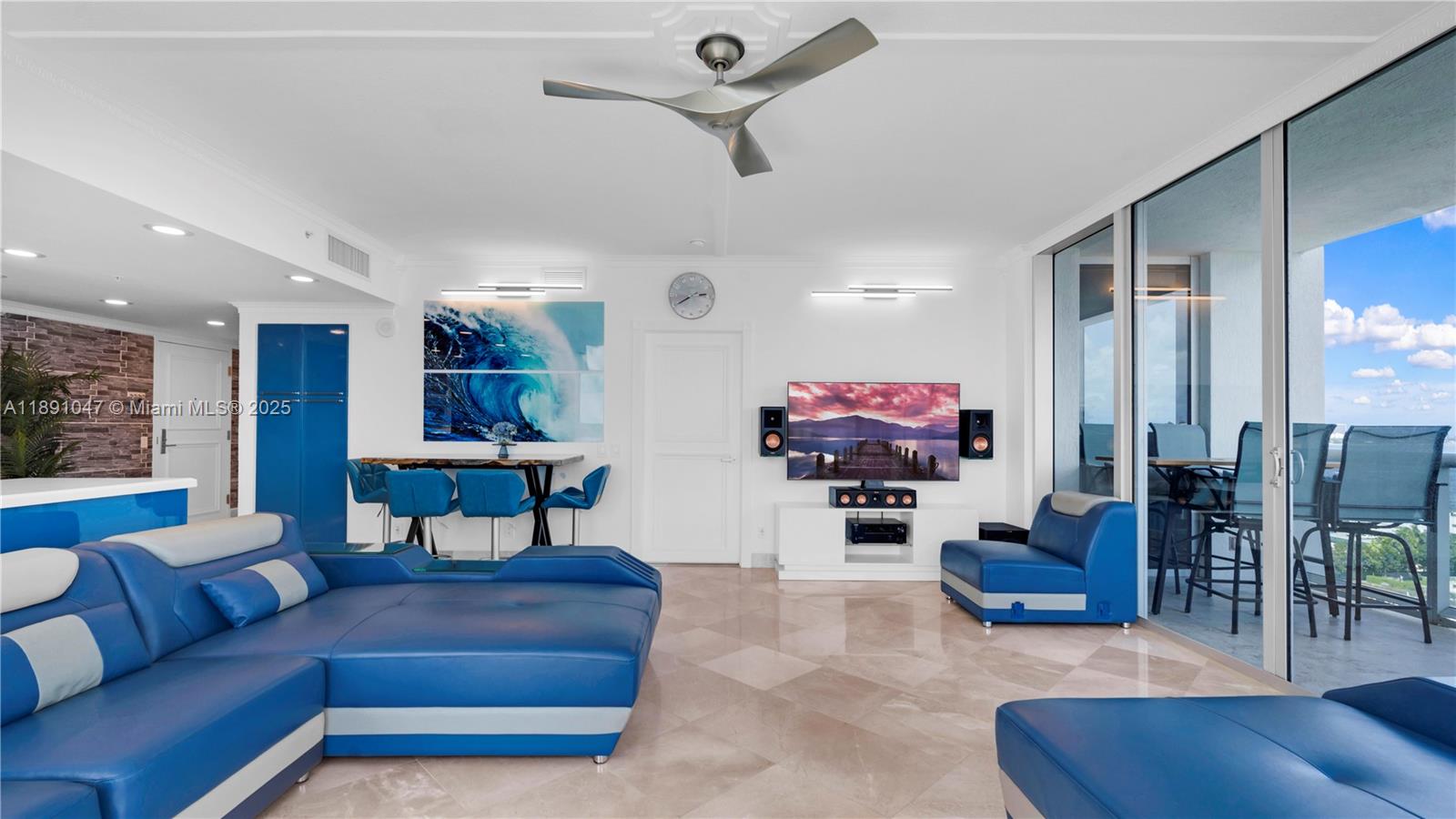 BLUE BAY TOWER CONDO - Residential Lease