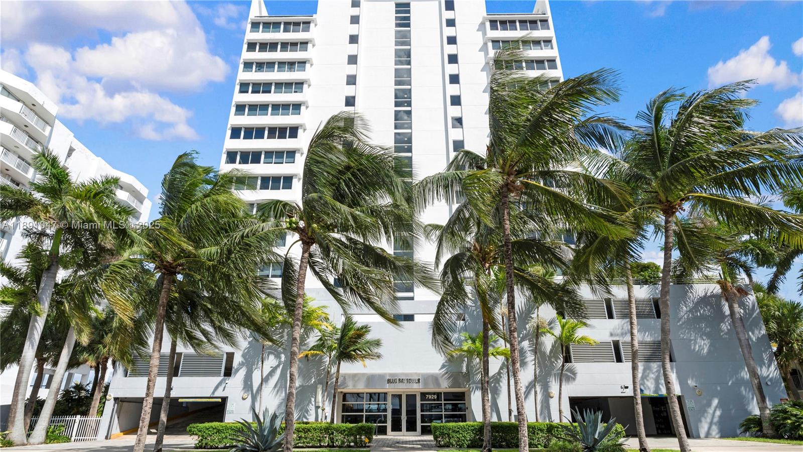 BLUE BAY TOWER CONDO - Residential Lease