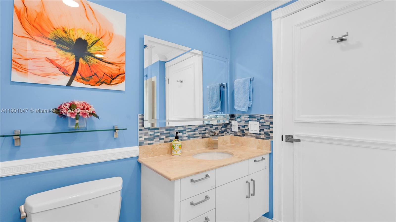 BLUE BAY TOWER CONDO - Residential Lease