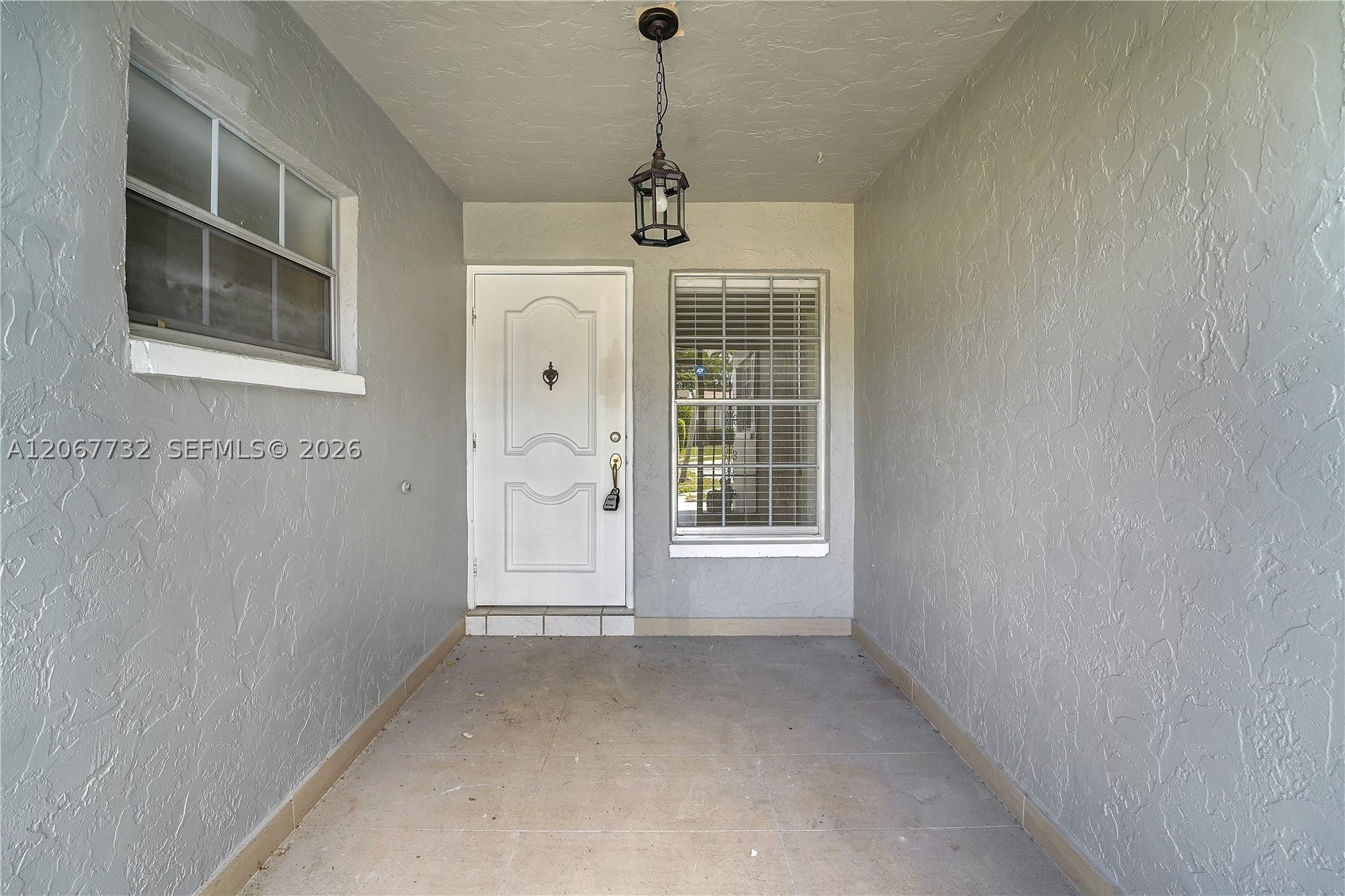 9242 SW 18th Rd